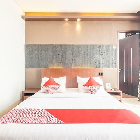 Collection O 991 D'Batoe Boutique Hotel Bandung Eksteriør billede