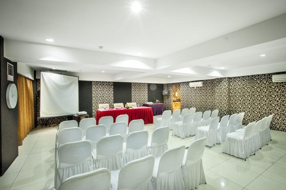 Collection O 991 D'Batoe Boutique Hotel Bandung Eksteriør billede