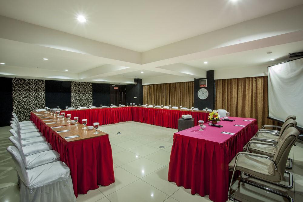 Collection O 991 D'Batoe Boutique Hotel Bandung Eksteriør billede